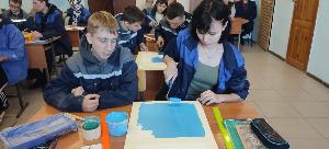 Открытое занятие по теме «Отделка поверхности по трафарету»