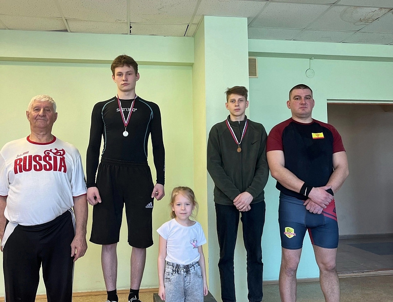 Соревнования по гиревому спорту