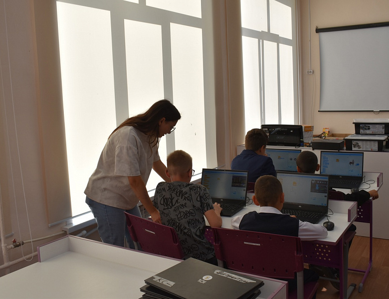 В МБОУ "Стемасская ООШ" началась образовательная сессия