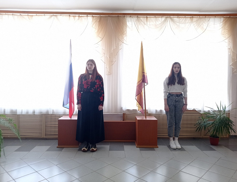 Вынос флагов 18 марта