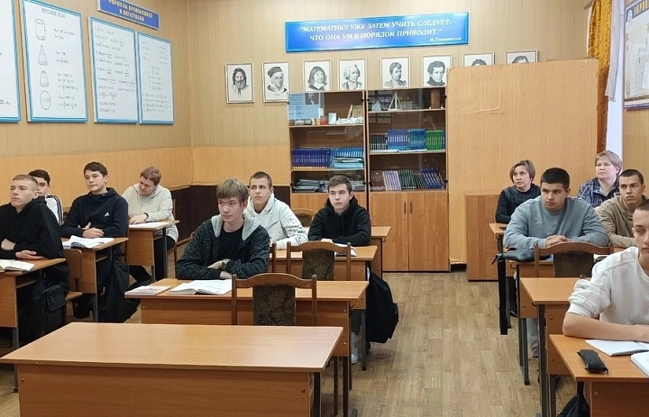 Открытый урок математики на тему: «Иррациональные уравнения» 