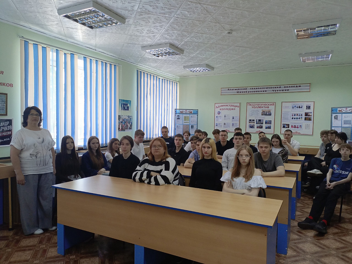 Познавательное мероприятие «Что скрывают музеи: тайные символы в искусстве»