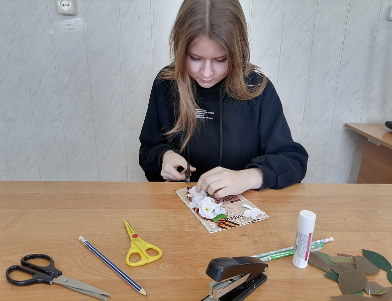 Акция "Новогодняя открытка солдату" 