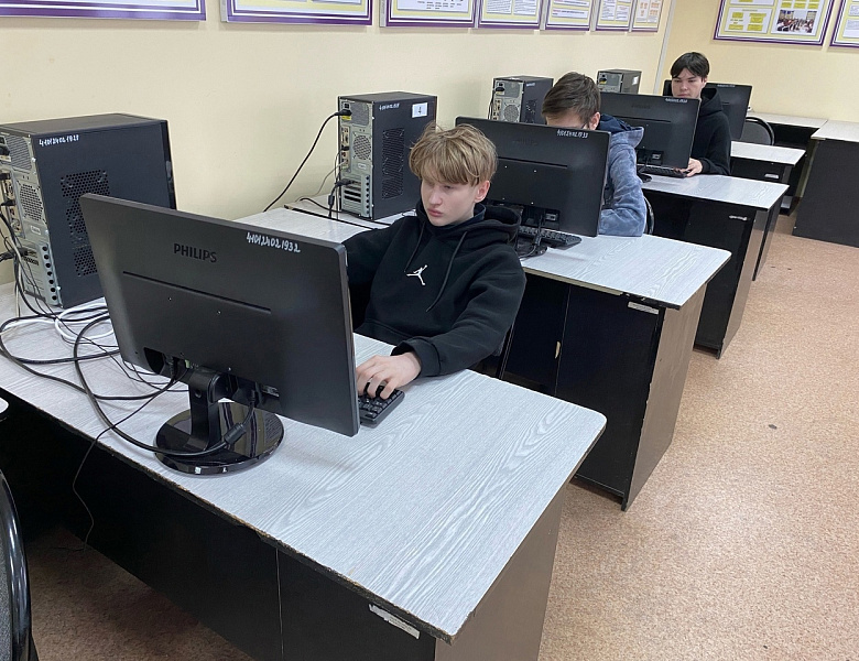 Завершился внутренний отбор  по компетенции "Веб-технологии"