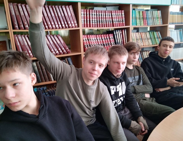 «Россия мобильная: узнаю о профессиях и достижениях в транспортной отрасли»