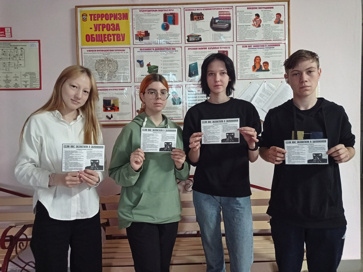 Анкетирование со студентами первых курсов