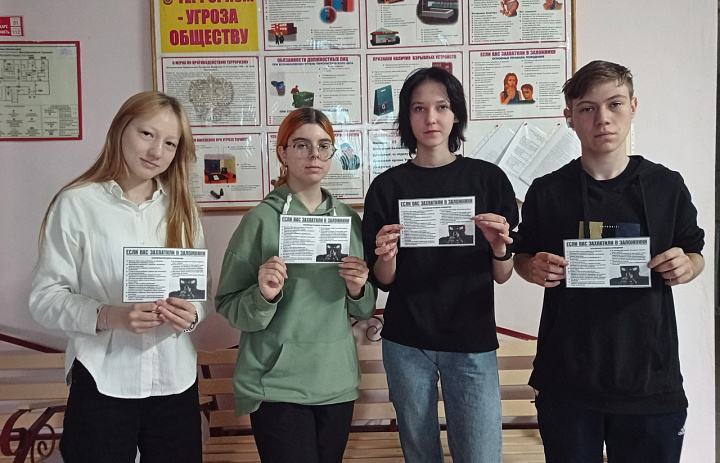 Анкетирование со студентами первых курсов