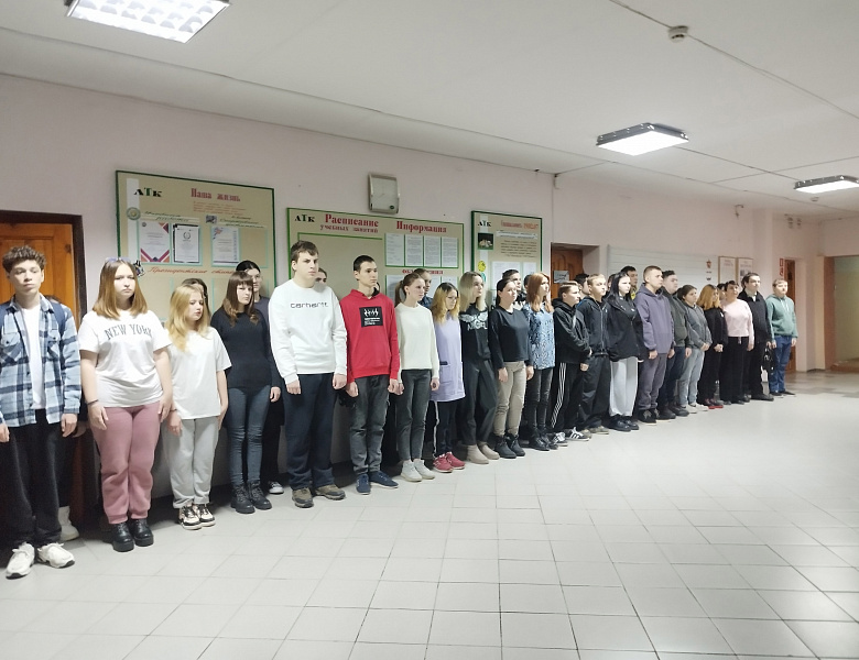 Вынос флагов 13 января