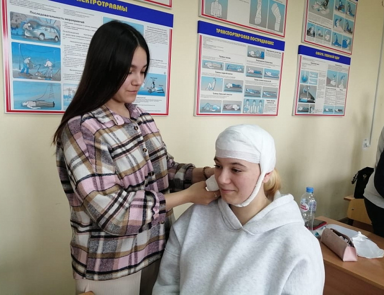 Учебные сборы и занятия в Военно-патриотическом клубе колледжа