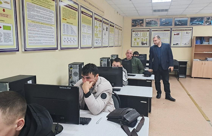 Новости профессионального обучения: внутренний квалификационный экзамен