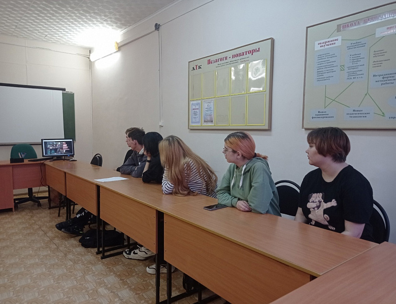 Разговоры о важном на тему: "215 лет со дня рождения Н.В. Гоголя"