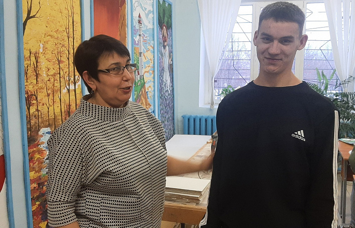 "Счастливого пути и доблестной службы!"