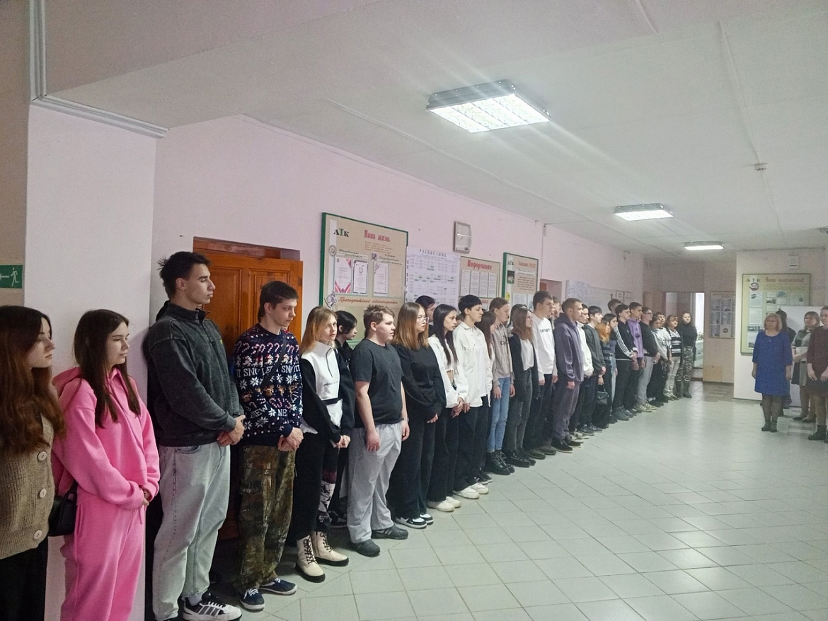 Вынос флагов 3 марта