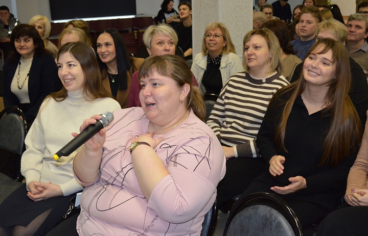 Игра между студентами и преподавателями в День студента