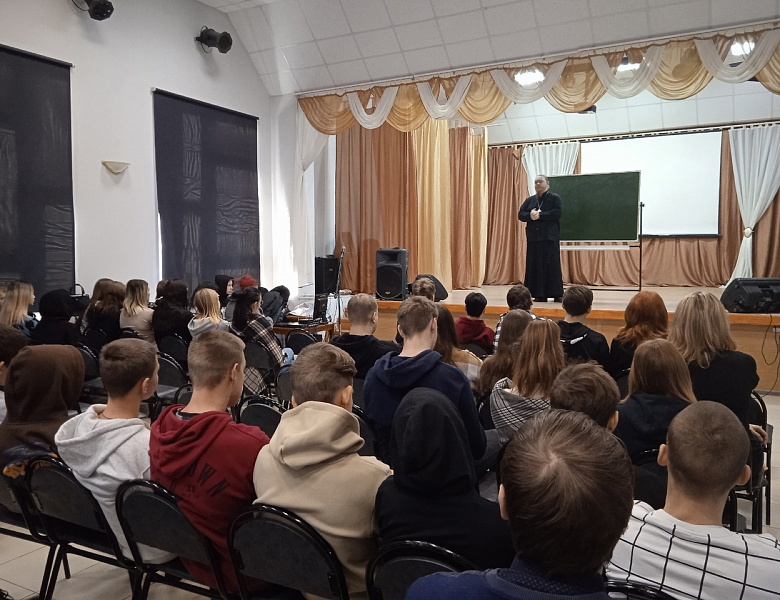 Встреча с настоятелем храма