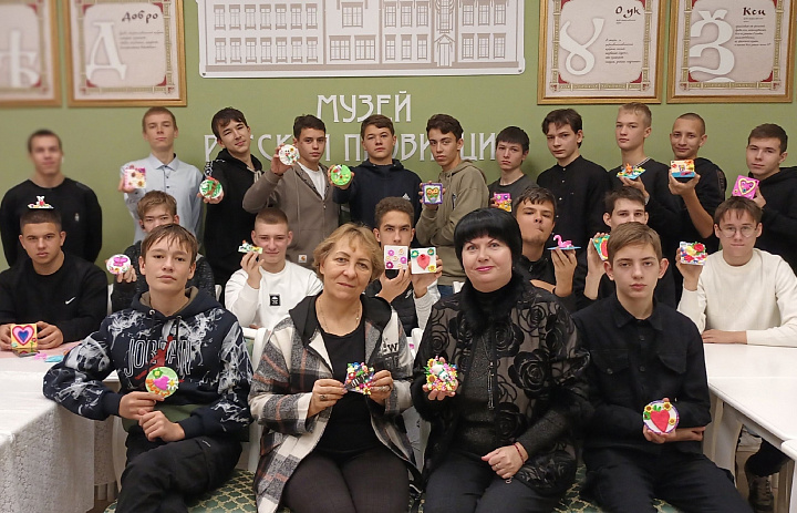 Мастер-класс «МАЛЕНЬКИЕ ПОДАРКИ ДЛЯ БОЛЬШОЙ ЛЮБВИ» 