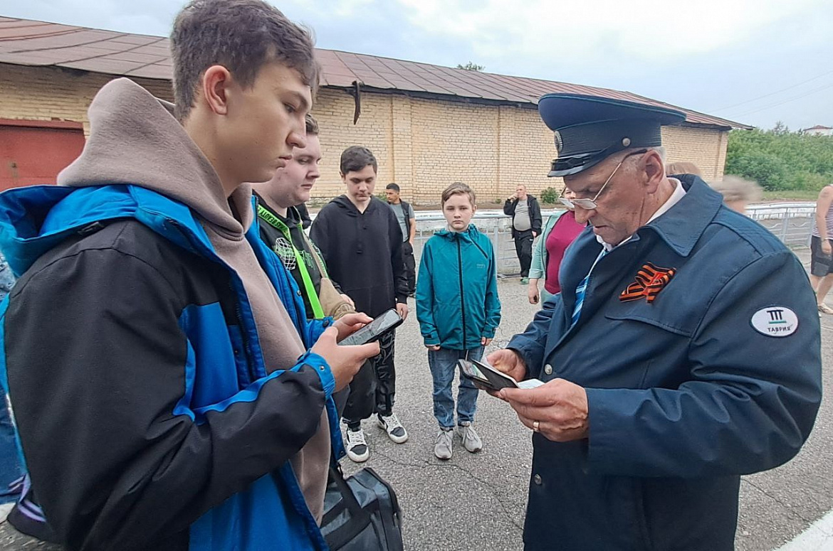 Студенческий строительный отряд выехал на стажировку