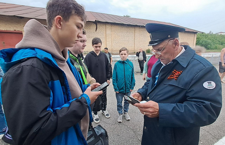 Студенческий строительный отряд выехал на стажировку
