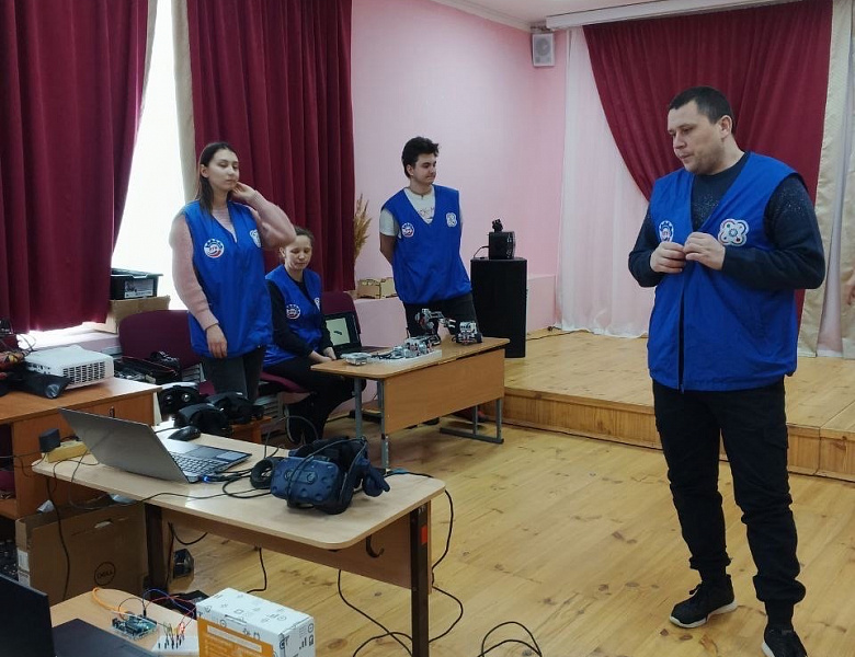 Вы всё еще не были в технопарке - тогда мы едем к вам!