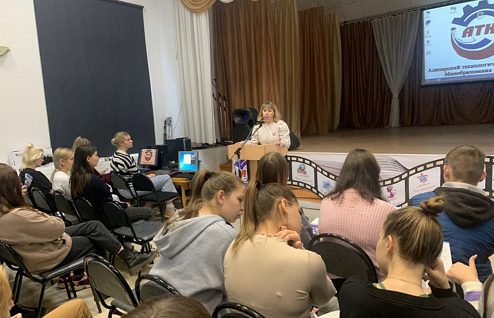 Представители МАДИ провели профориентационную беседу с обучающимися колледжа
