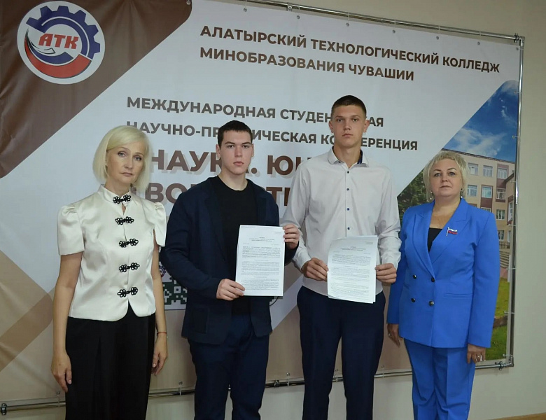 Новый шаг в профессию: подписаны договоры о целевом обучении