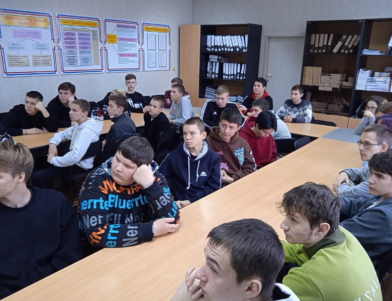 "Онлайн-занятия по финансовой грамотности"