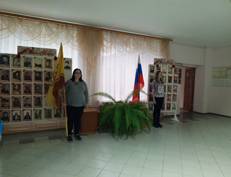 Поднятие флагов 23 октября
