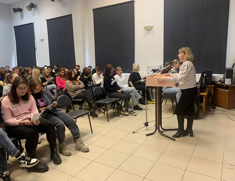 Представители МАДИ провели профориентационную беседу с обучающимися колледжа
