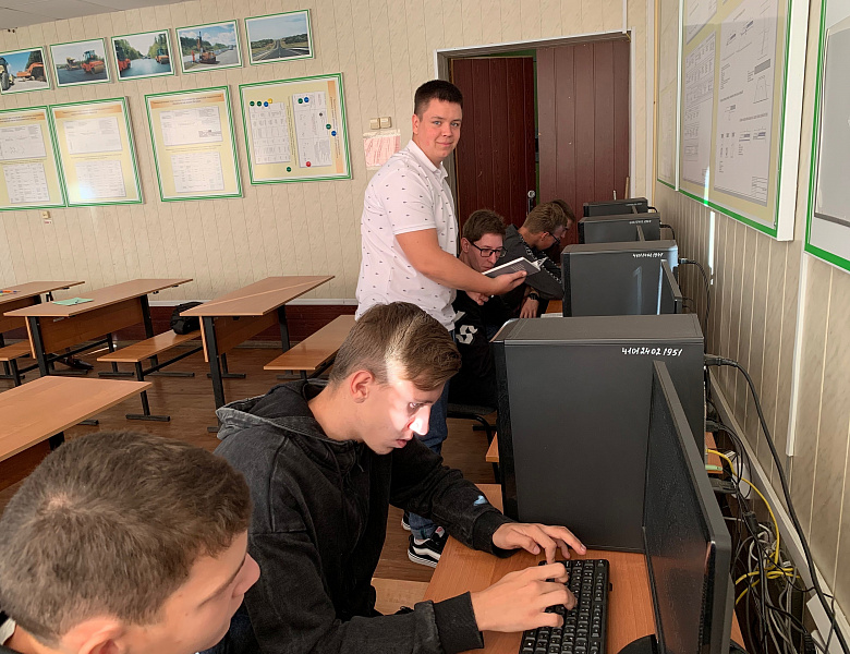 День самоуправления в колледже: студенты у руля