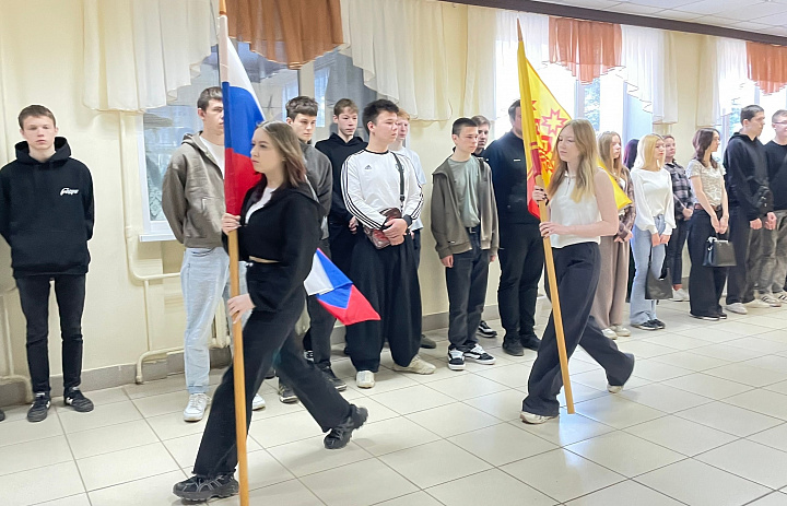 Вынос флагов 4 мая