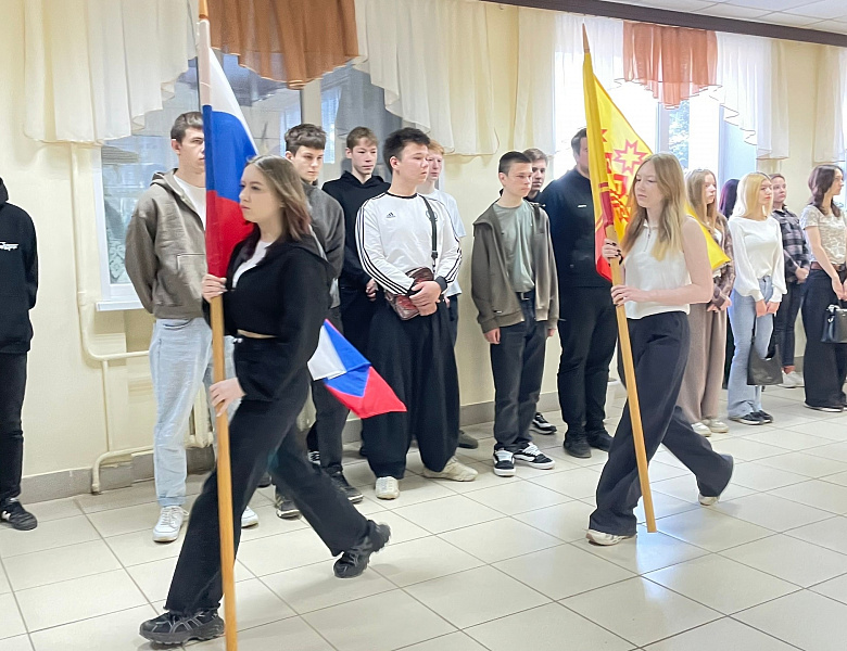 Вынос флагов 4 мая