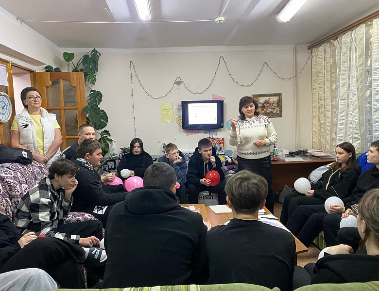  Тренинговое занятие «Мир эмоций» в общежитии