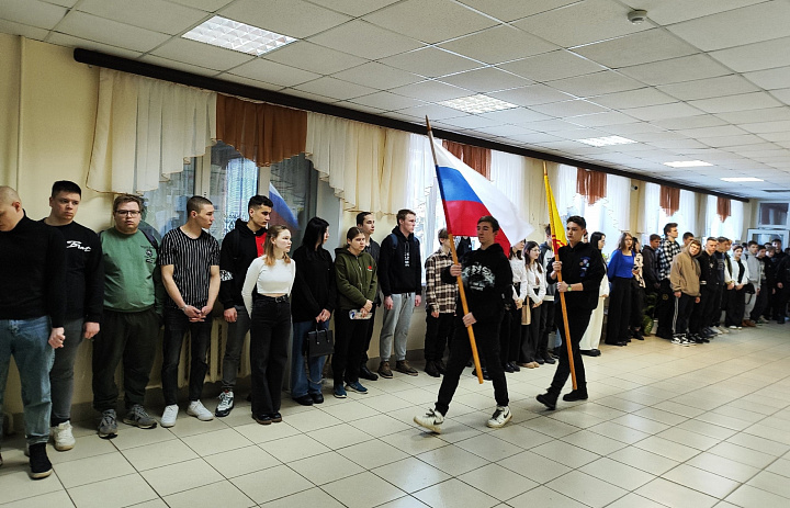 Вынос флагов 26 февраля