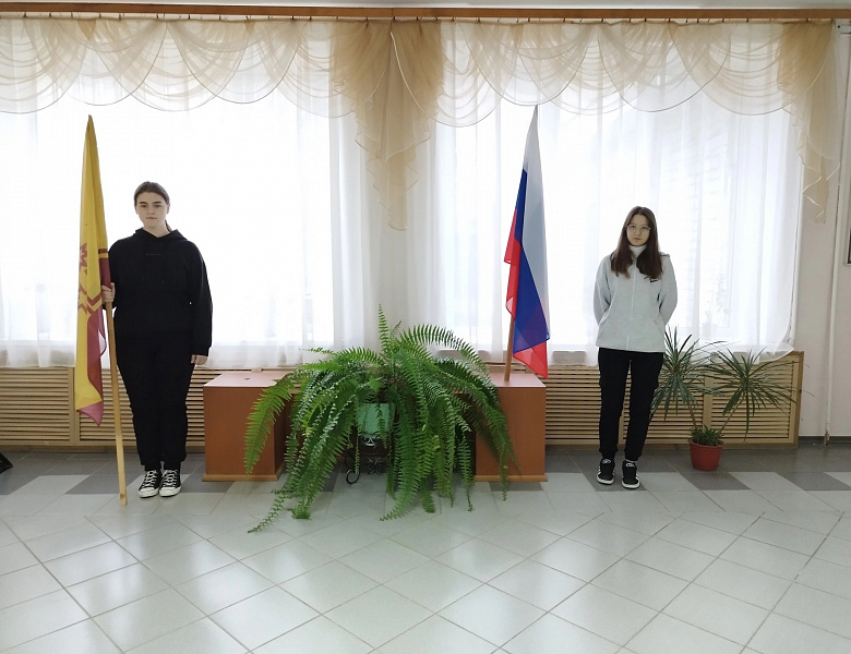Вынос флагов 11 ноября