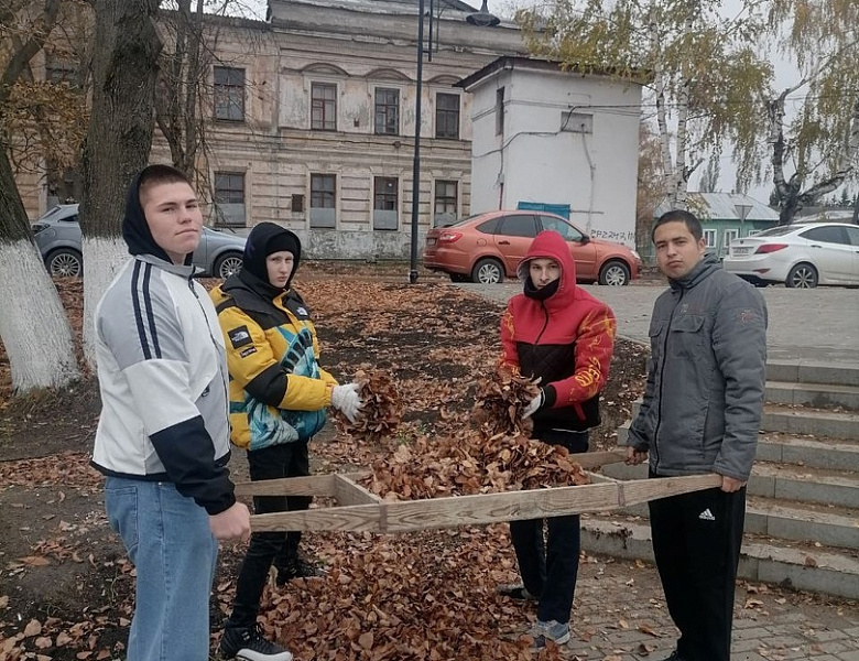  Субботник на Обелиске
