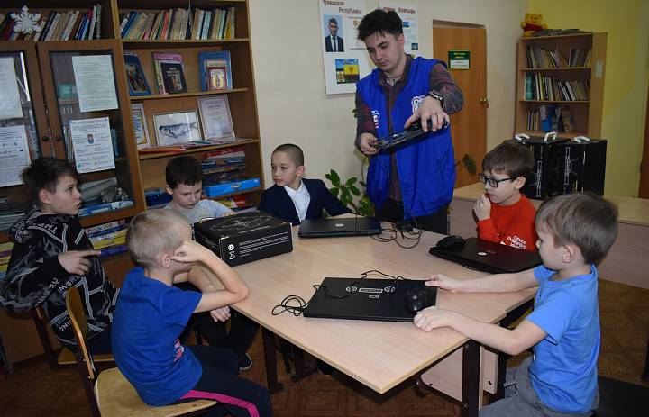 Дополнительное образование детям с особой судьбой