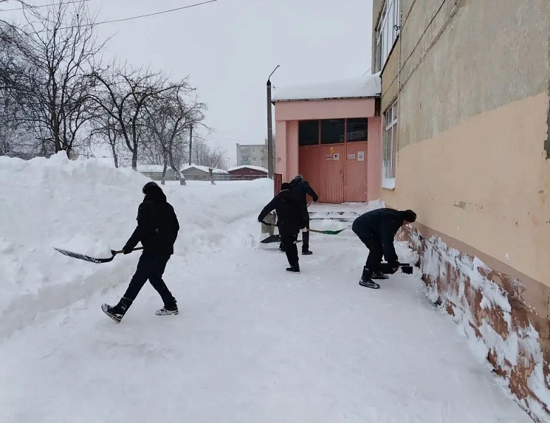 ОПЯТЬ СНЕГ!!!
