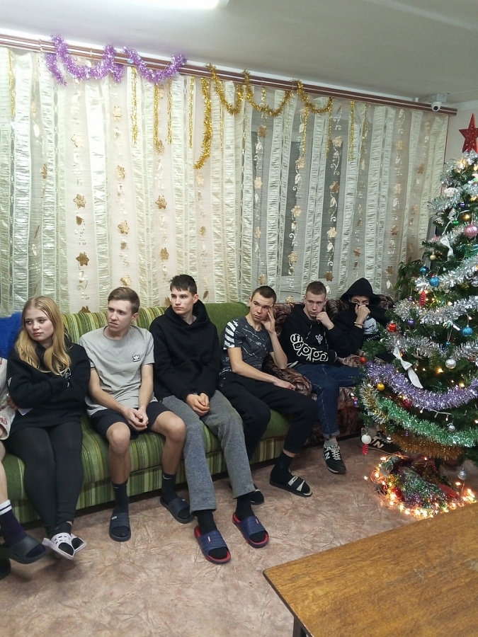 Очередной киновечер в общежитии