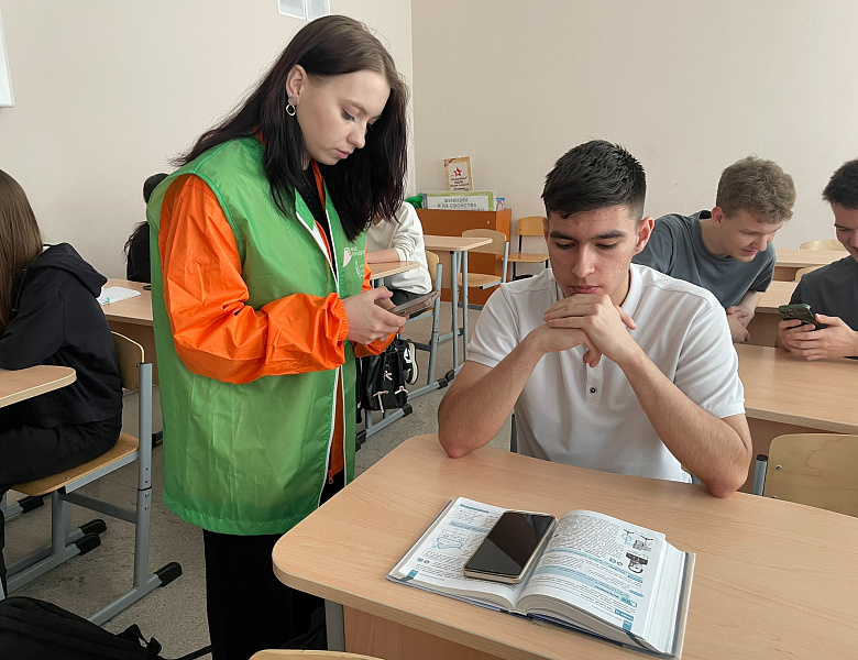 Волонтеры «Чистые сердца» продолжают вносить вклад в формирование комфортной городской среды