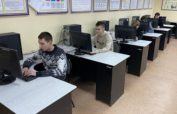 Завершился внутренний отбор  по компетенции "Веб-технологии"