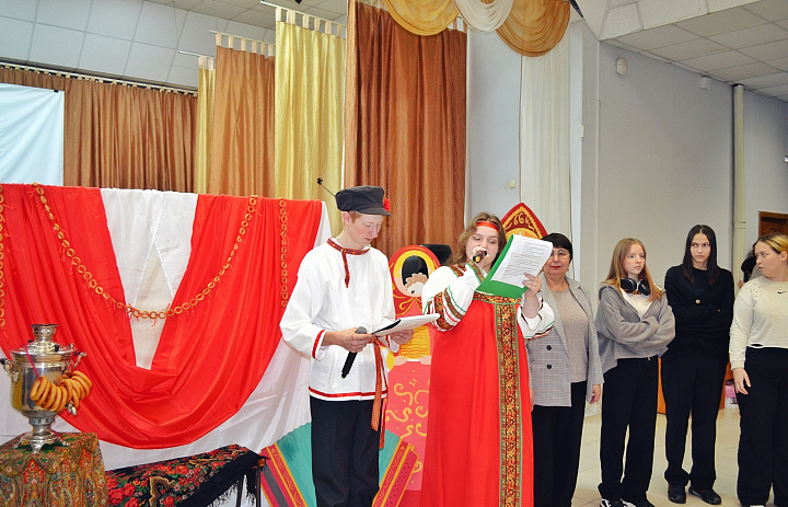 Мы празднуем Масленицу