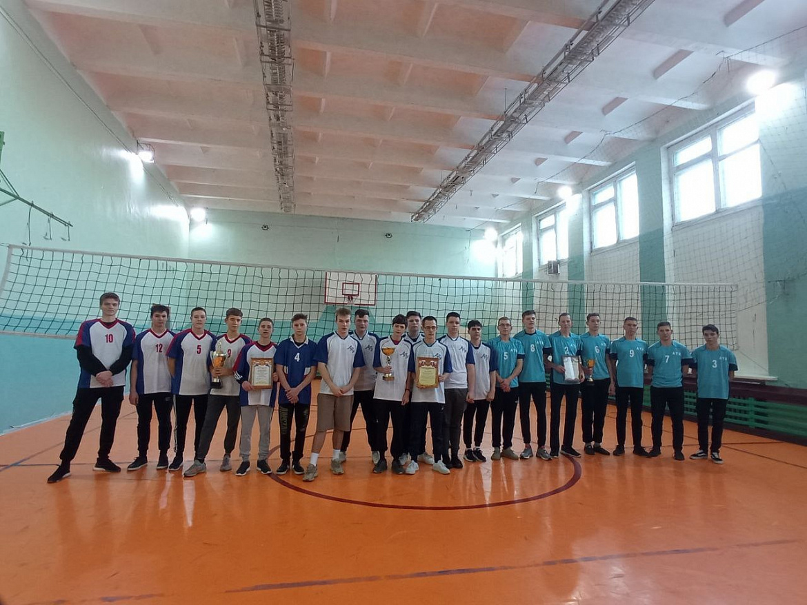 Первенство колледжа по волейболу