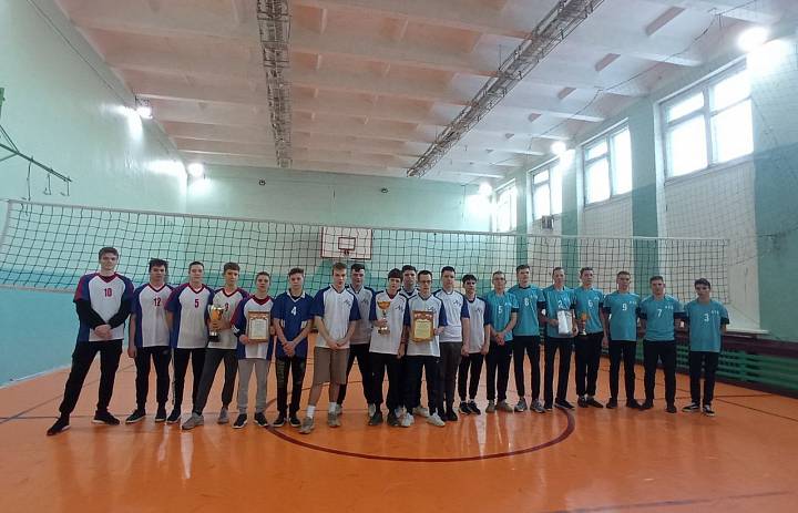 Первенство колледжа по волейболу