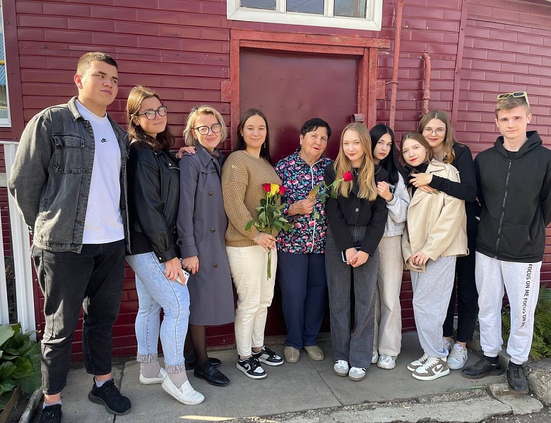 Учеваткина Нина Валентиновна