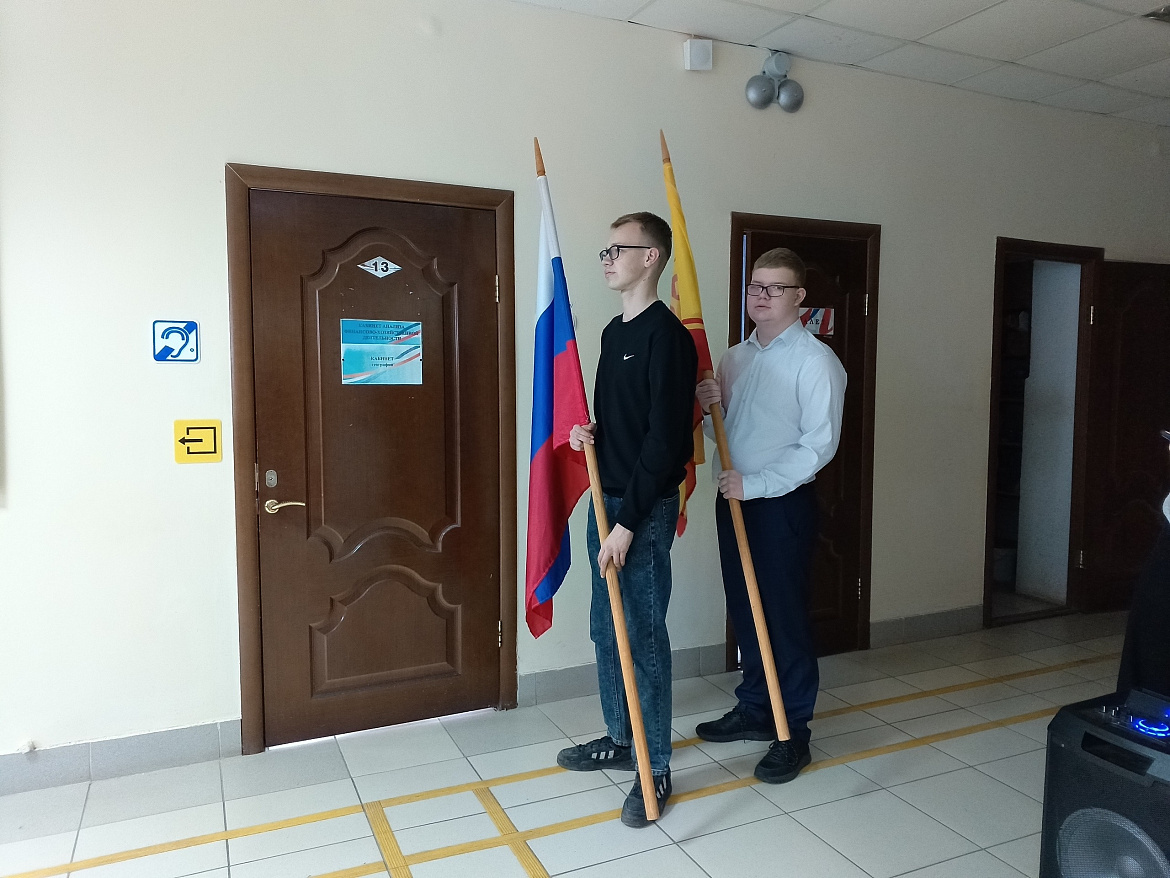 Вынос флагов 30 марта