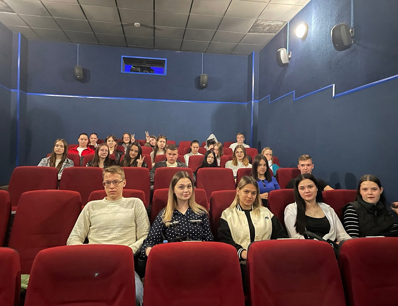 Поход в кино. «БОЖЕ! ЧУВСТВУЮ ПРИБЛИЖЕНИЕ ТВОЕ!»