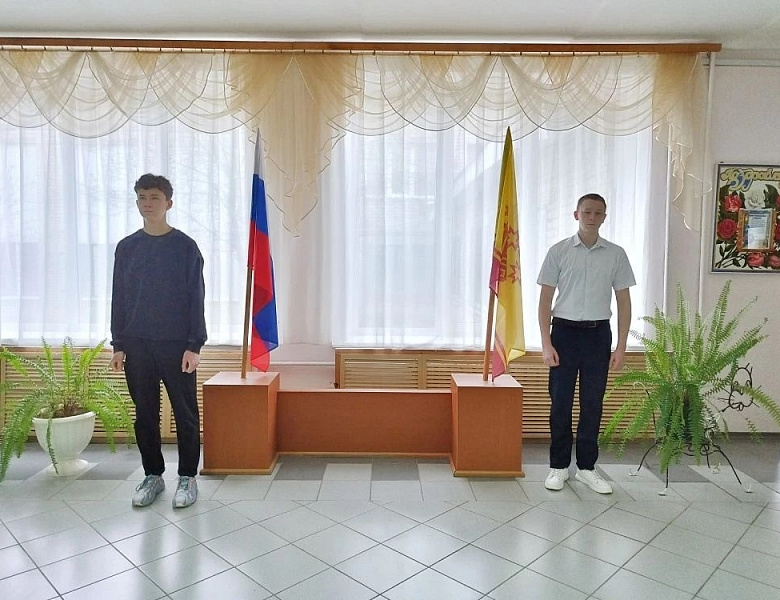 Вынос флагов 27 апреля