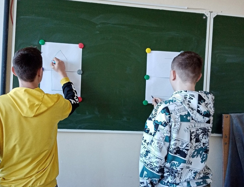 Игровое занятие «Психологический климат в группе» 