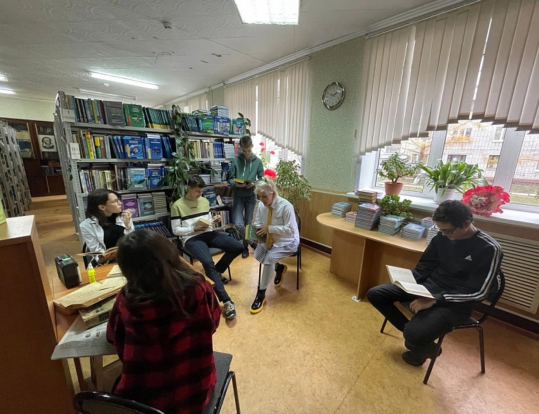 Будут ли в современном мире подростки читать?