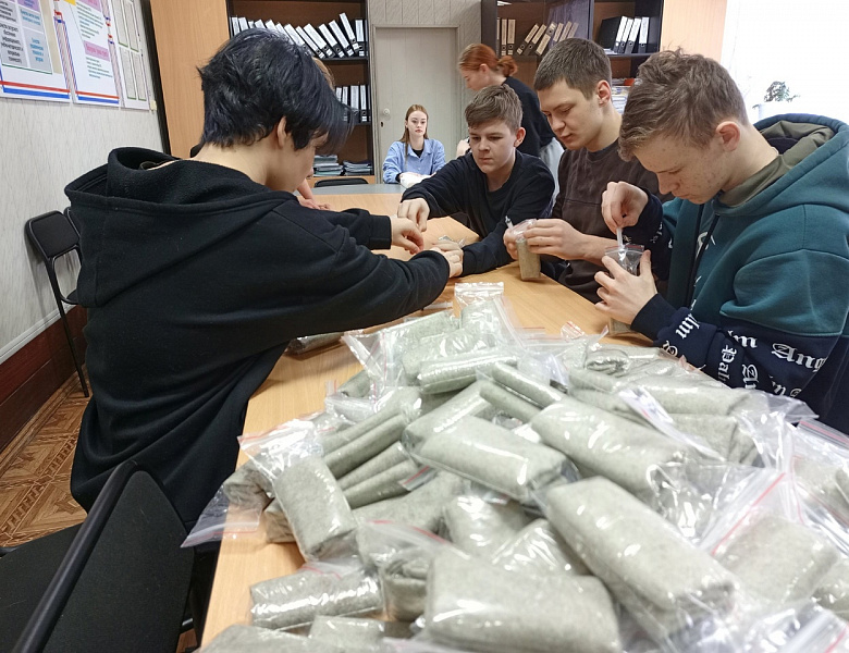 "Сухой армейский душ" для бойцов на передовой